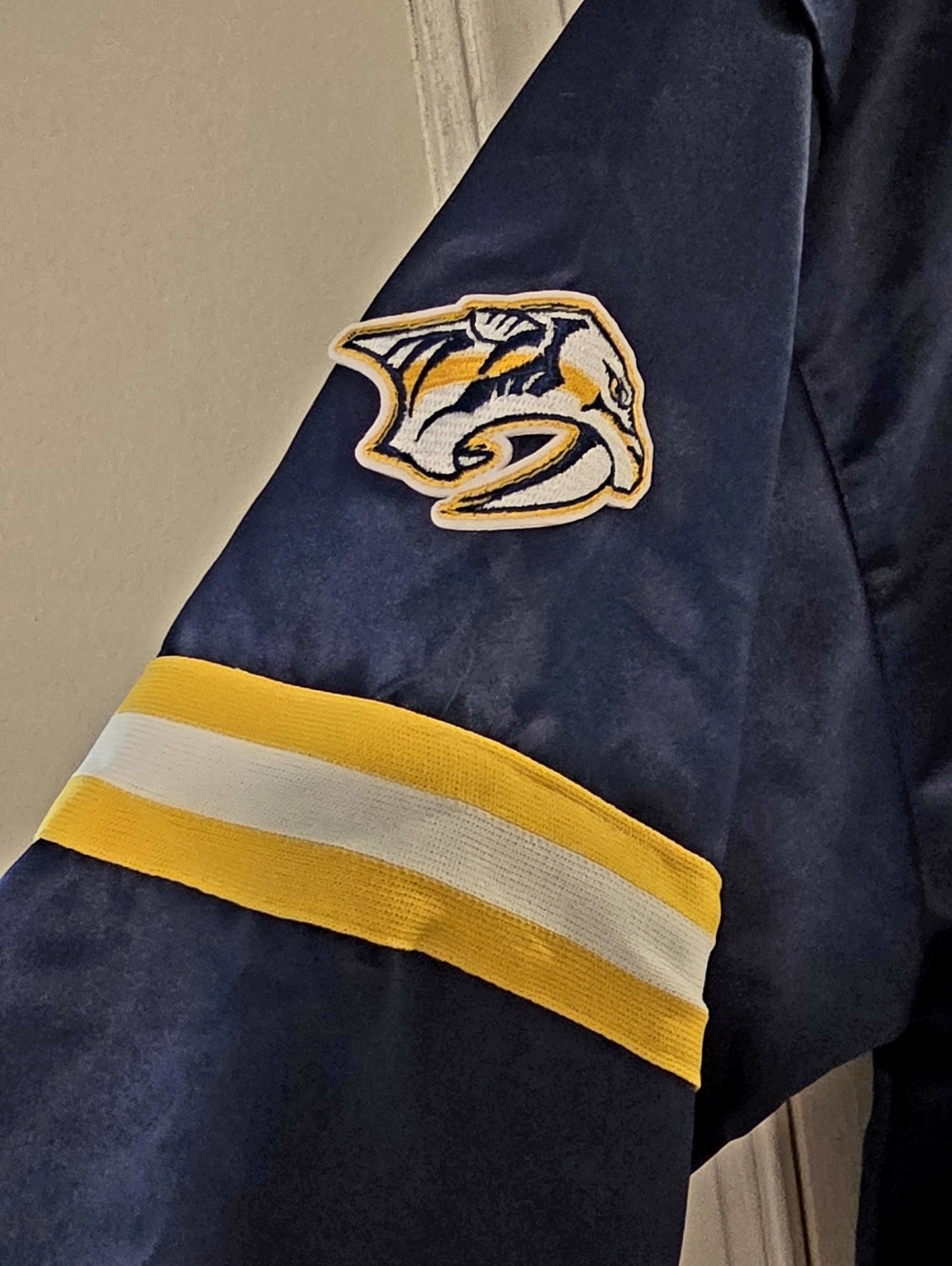NWOT NHL Loyalty Exclusive Predators Jacket - Picture 7 of 8
